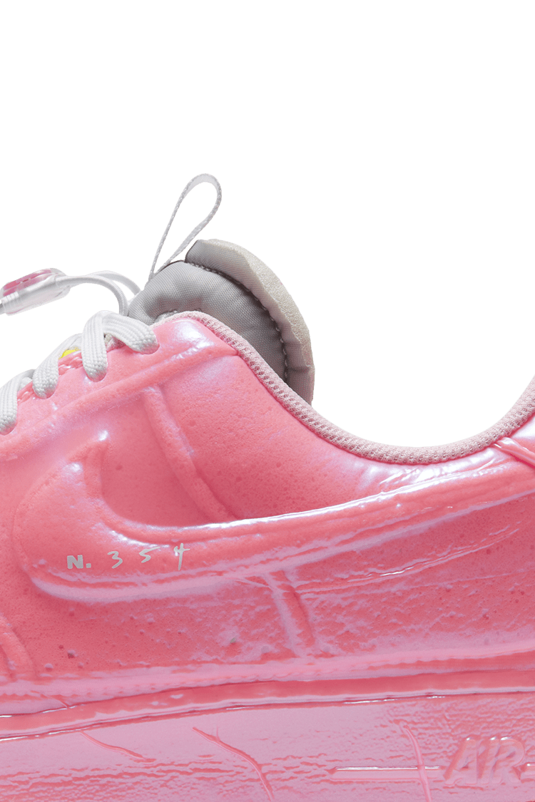 วันเปิดตัว Air Force 1 Experimental “Racer Pink”