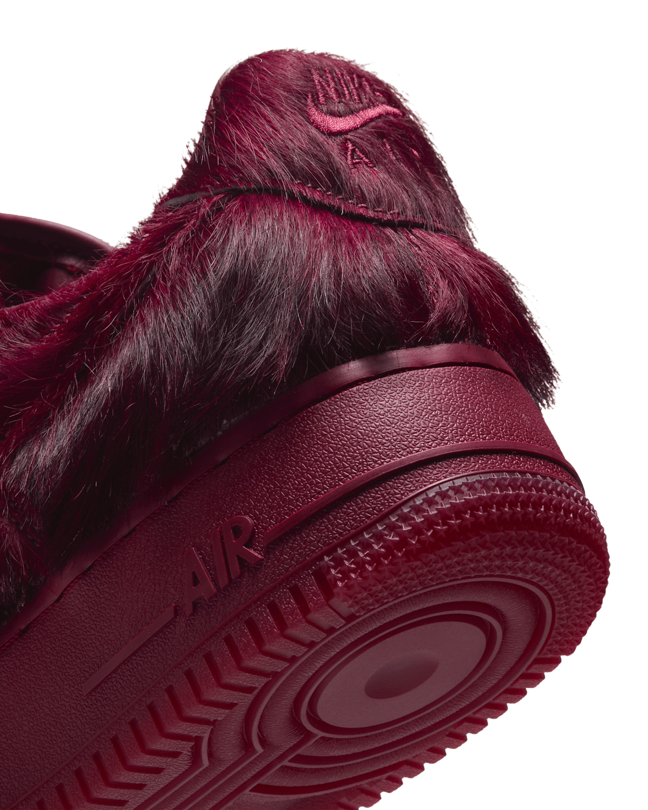 Date de sortie de la Air Force 1 QS "Team Red" (IR1940-600)