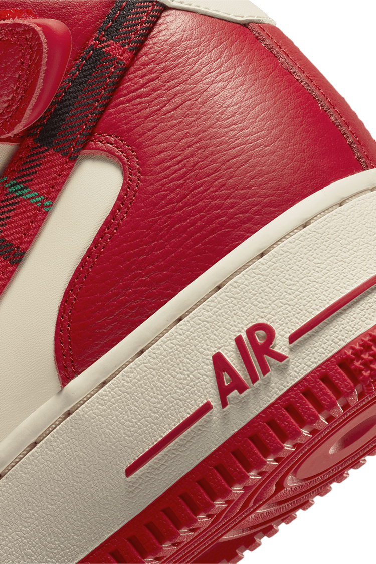 วันเปิดตัว Air Force 1 Mid '07 "University Red and Pale Ivory" (DV0792-101)