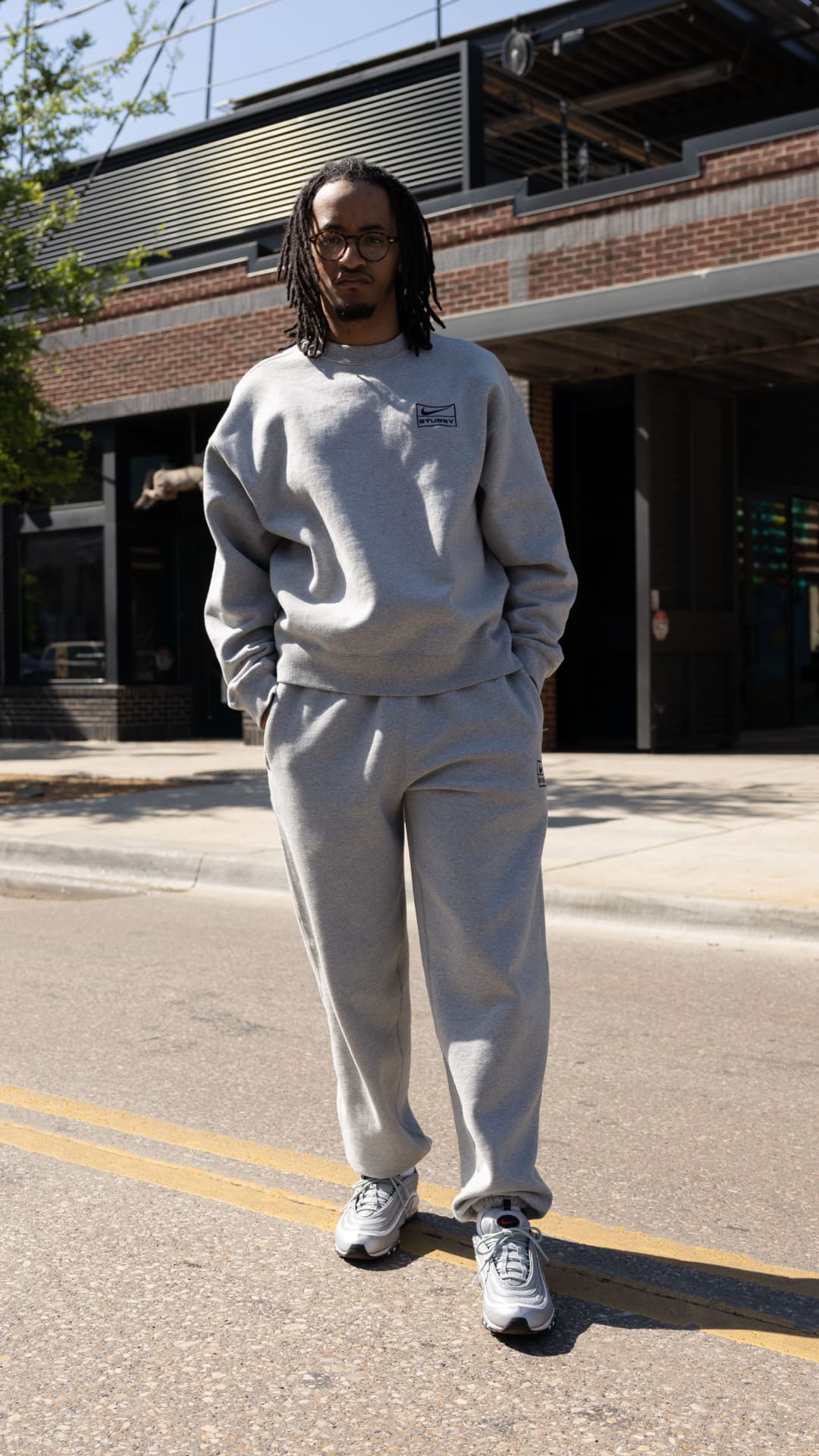 Street SNKRS：Sneaker Politics