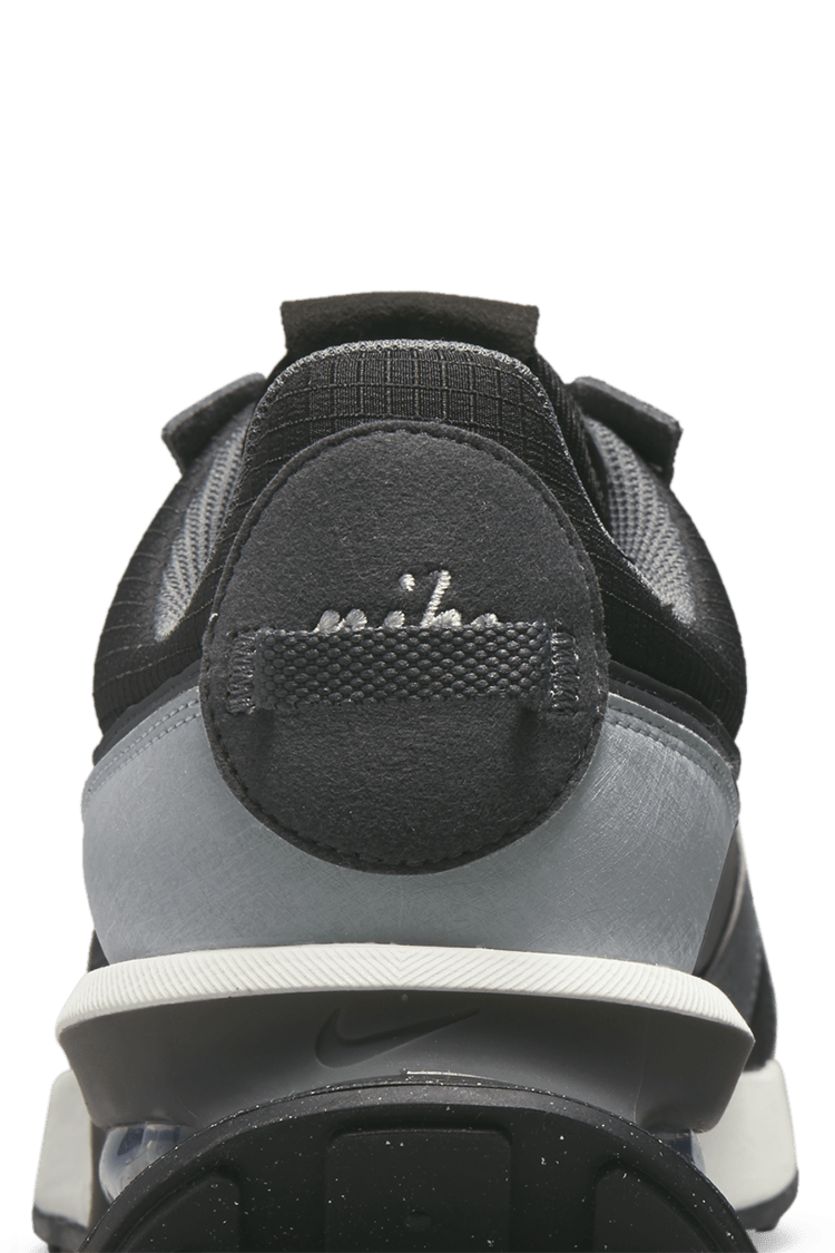 วันเปิดตัว Air Max Pre-Day “Black”