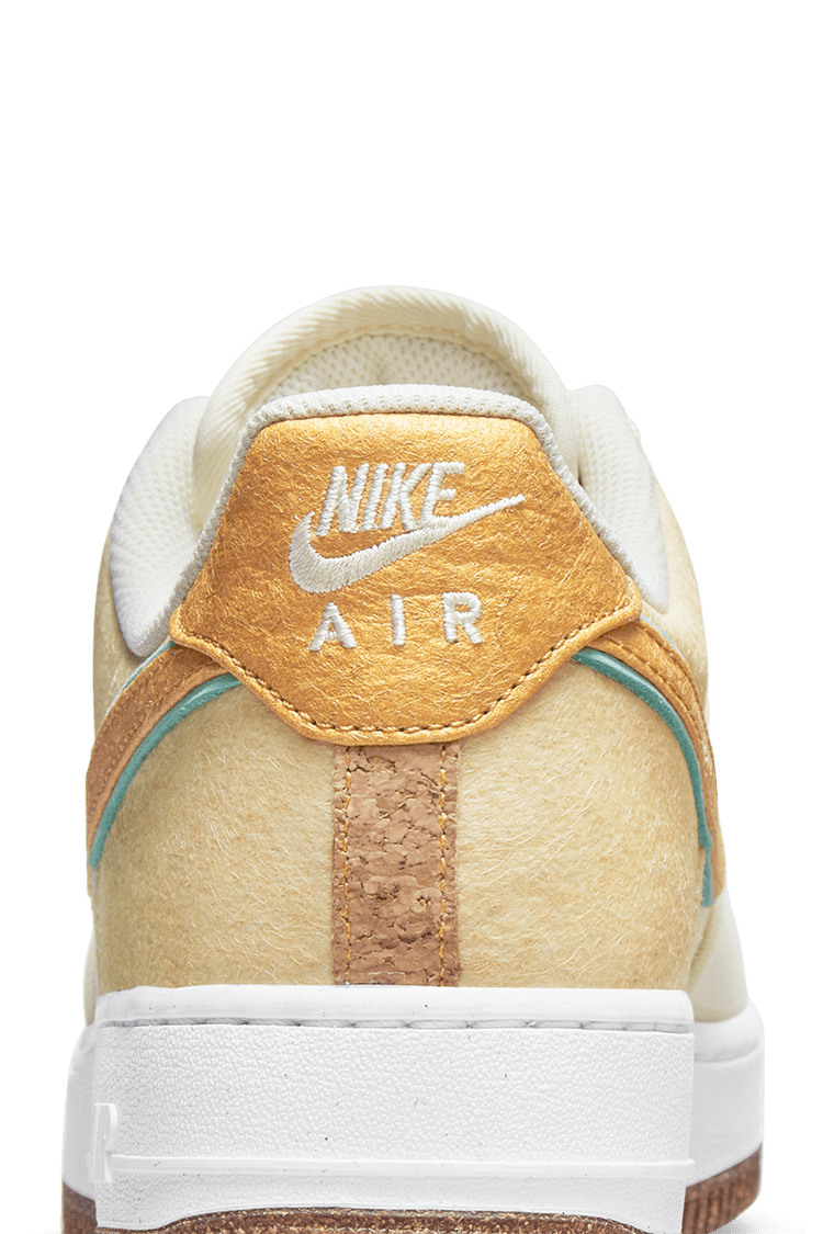 【NIKE公式】エア フォース 1 'Pineapple' (CZ1631-100 / AF 1 '07 PRM)