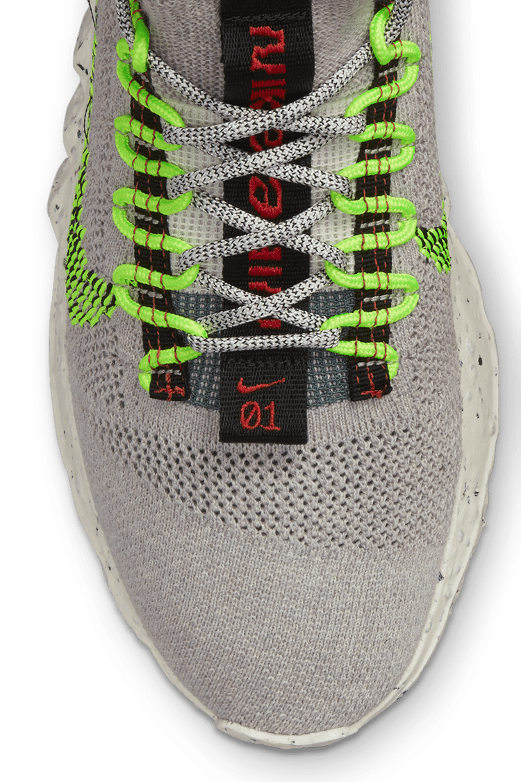 วันเปิดตัว Space Hippie 01 - Electric Green “This is Trash”