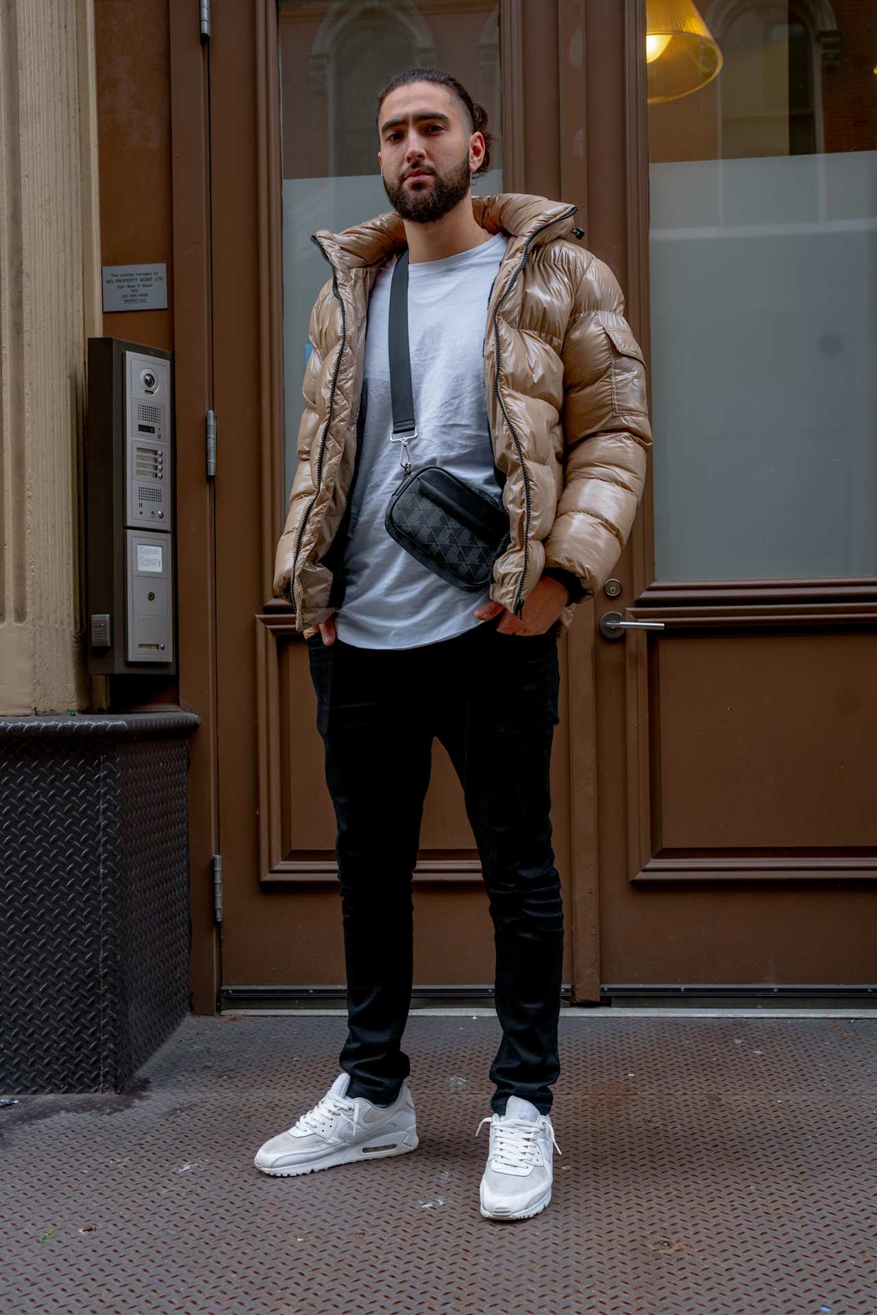 Street SNKRS : 21 Mercer 