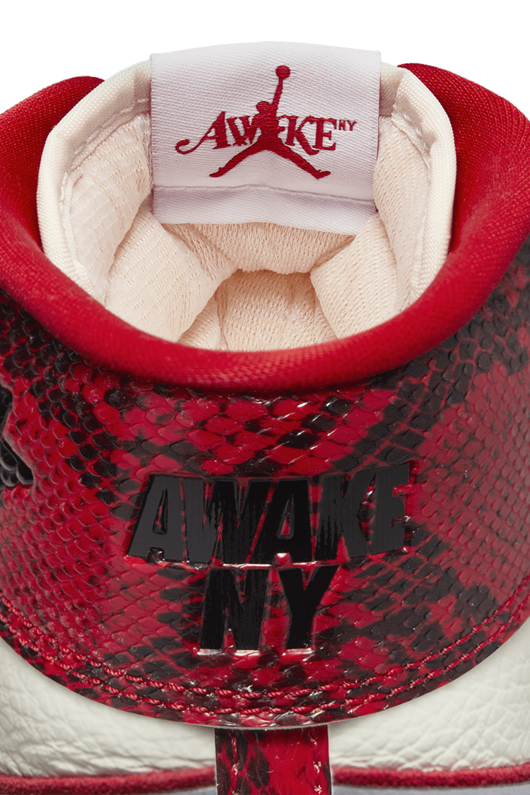 วันเปิดตัว Jordan Air Ship x Awake NY "University Red" (FN8675-100)