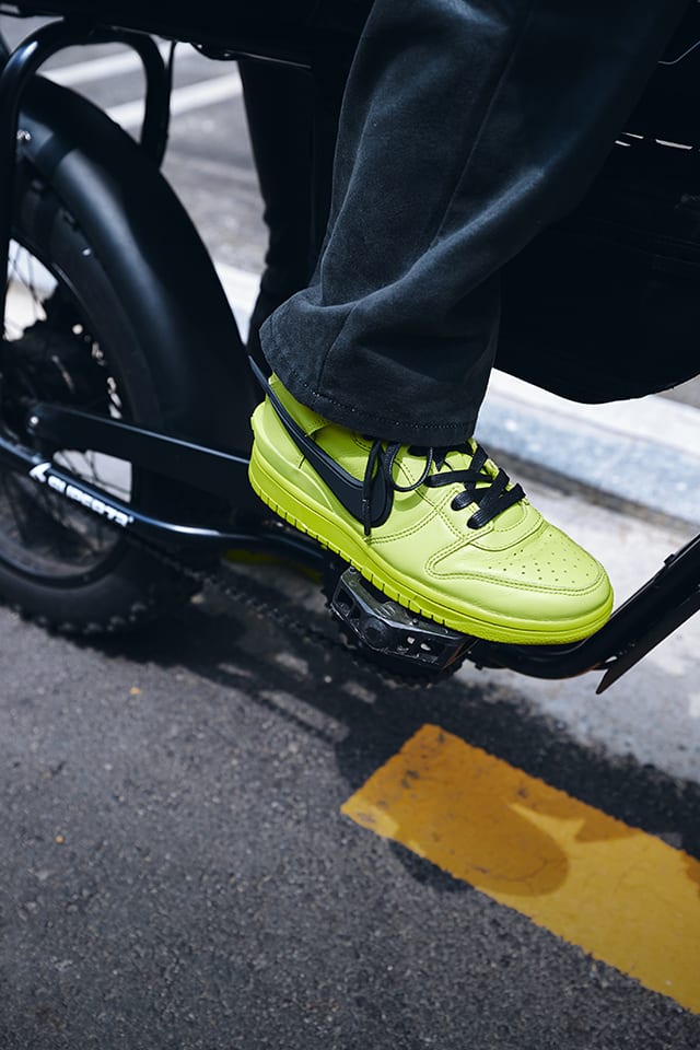SNKRS Style: Dunk High x AMBUSH