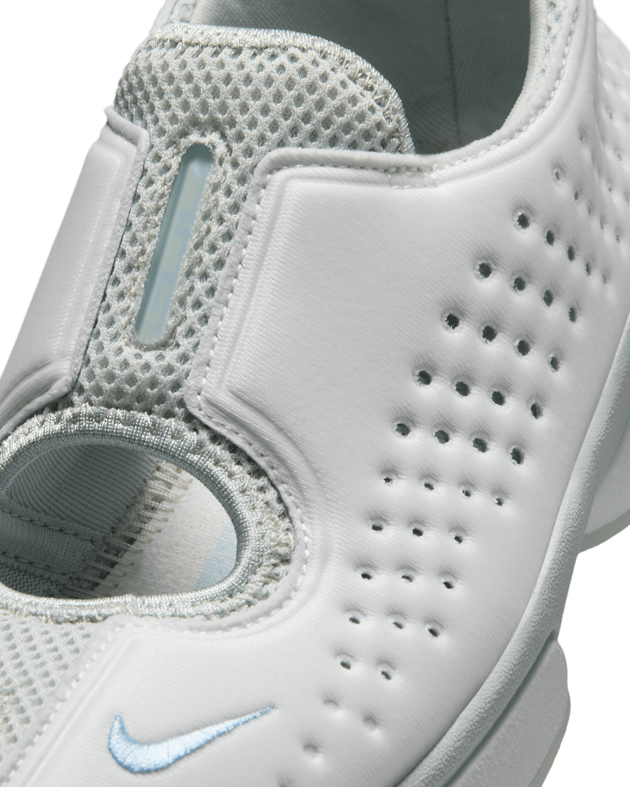 Fecha de lanzamiento de las Rift 2 "Summit White and Swan" para mujer (IQ8006-100)