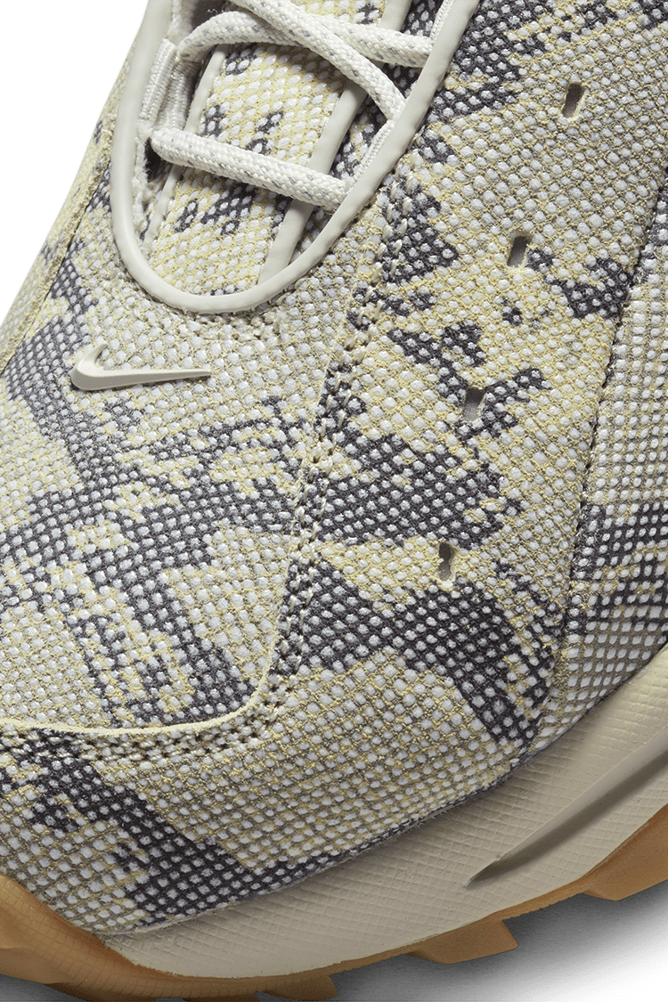 วันเปิดตัว NOCTA Hot Step "Light Bone" (DR0508-001)