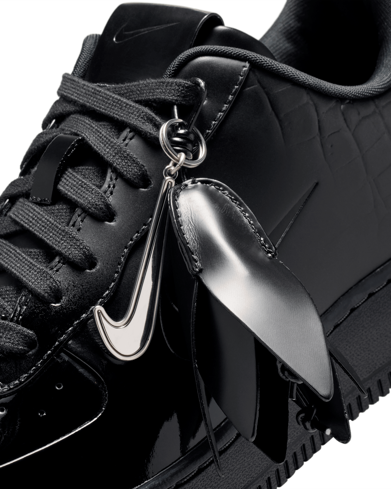 Női Air Force 1 „Made in Italy” „Fekete” (IF3201-001) – megjelenési dátum