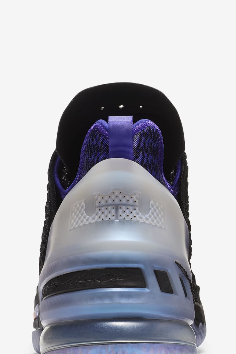 วันเปิดตัว LeBron 18 “The Chosen 2”