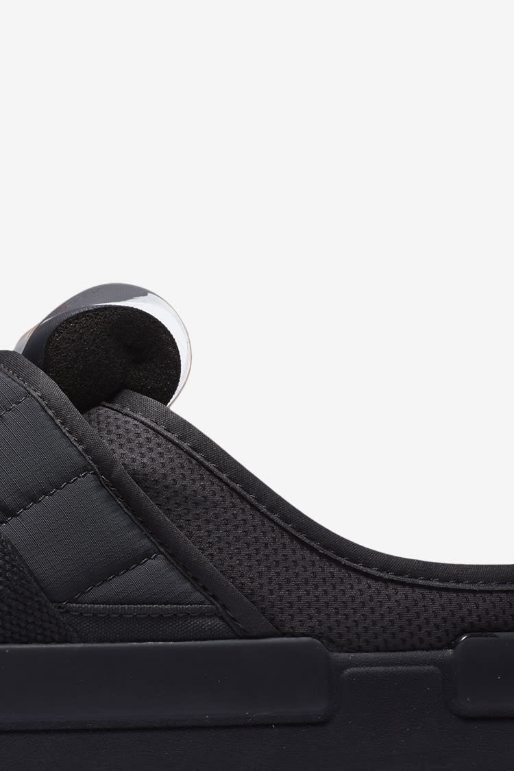วันเปิดตัว OFFLINE “Anthracite”