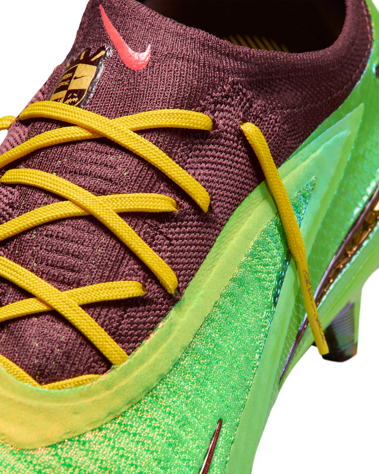 Phantom 6 低筒鞋 Elite FG x Cactus Jack 'Earth and Metallic Gold' (IQ8140-900) 發售日期