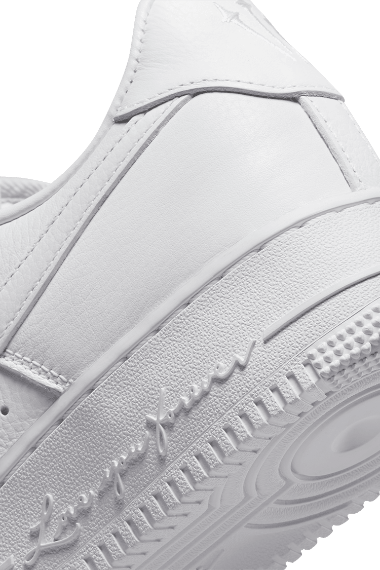 Fecha de lanzamiento del NOCTA Air Force 1 White CZ8065 100 Nike SNKRS