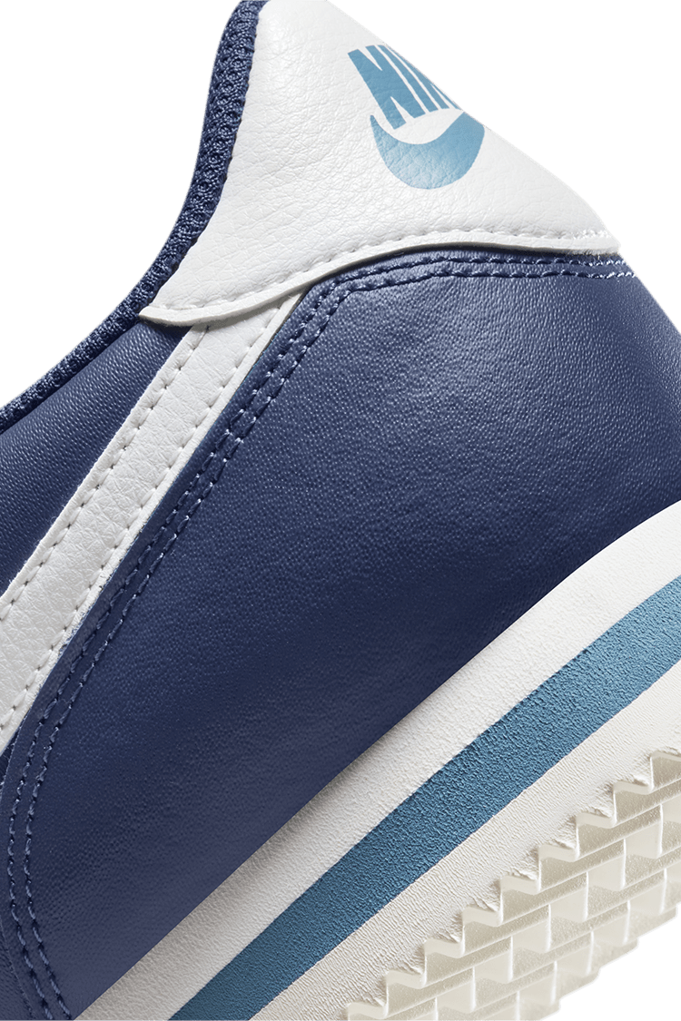 Cortez 'Midnight Navy' (DM4044-400) 發售日期