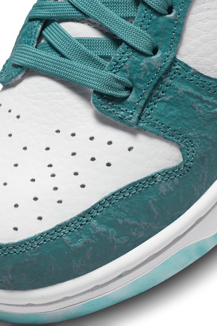 【NIKE公式】レディース ダンク LOW 'Ocean' (DV3029-100 / WMNS NIKE DUNK LOW)