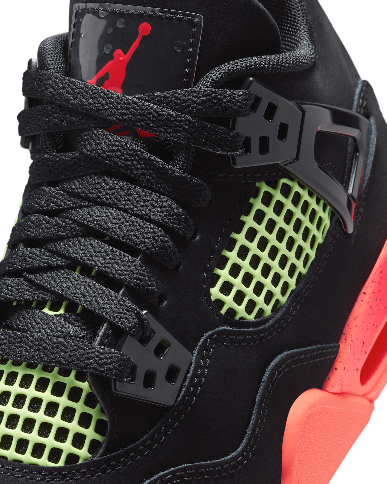 【NIKE公式】ジュニア エア ジョーダン 4 'Black and Bright Mango' (II1271-001) 発売日