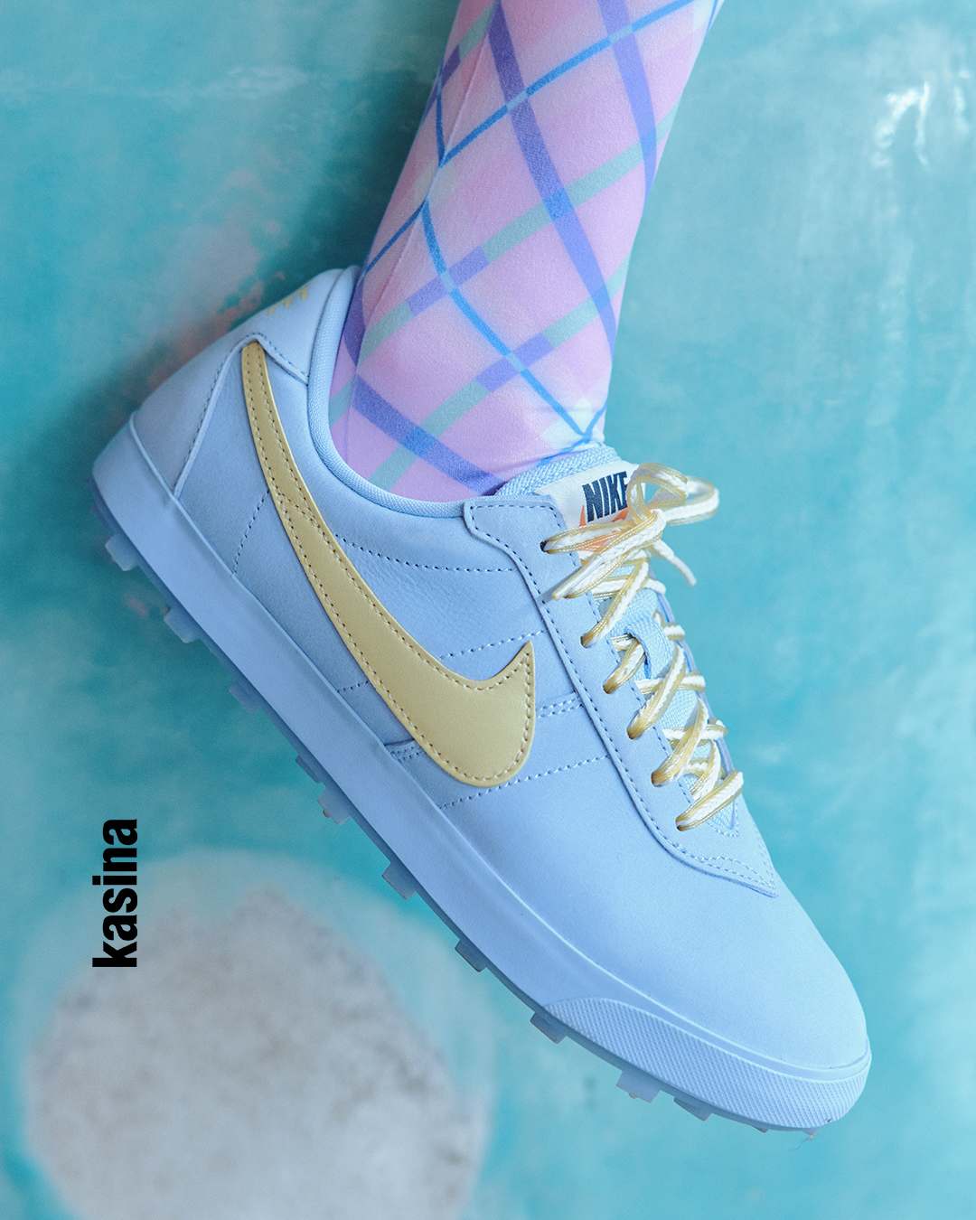아스트로그래버 'Aluminum and Soft Yellow'(IH2341-400) 출시일