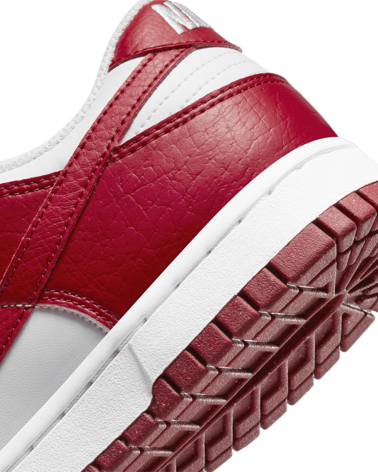 Women's Dunk Low Next Nature 'White and Gym Red (DN1431-101) Release Date