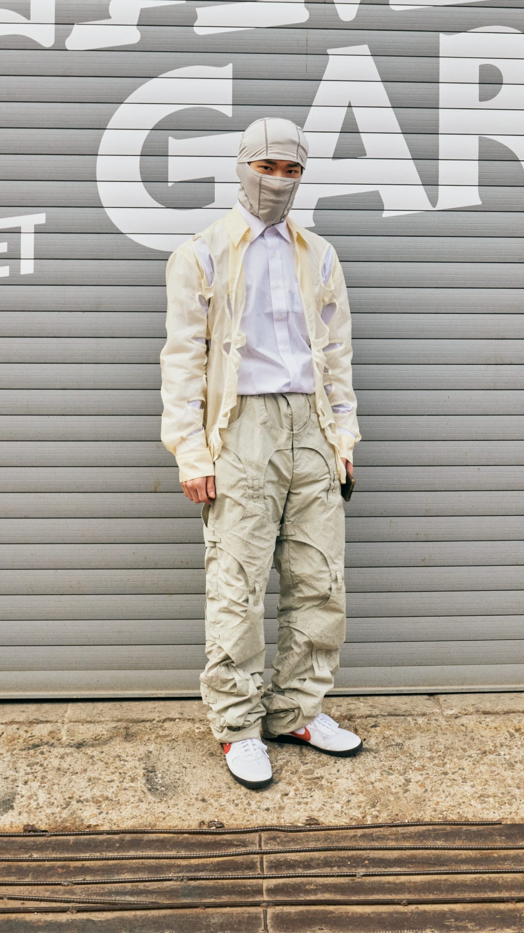Street SNKRS: TUNE & Khakis Flea Market Part. 1