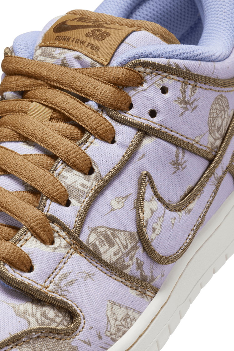 Nike SB Dunk Low Toile FN5880 001 release date. Nike SNKRS