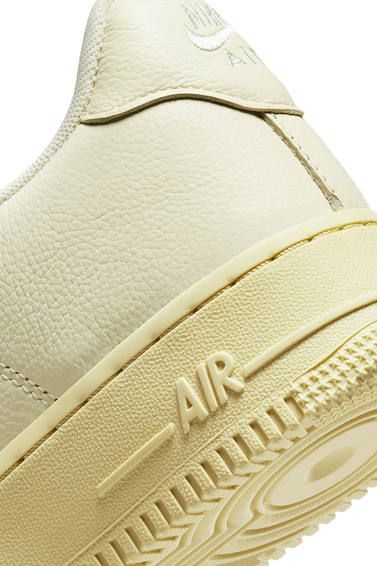 วันเปิดตัว Air Force 1 '07 LX "Coconut Milk and Lemon Wash" ผู้หญิง (DO9456-100)