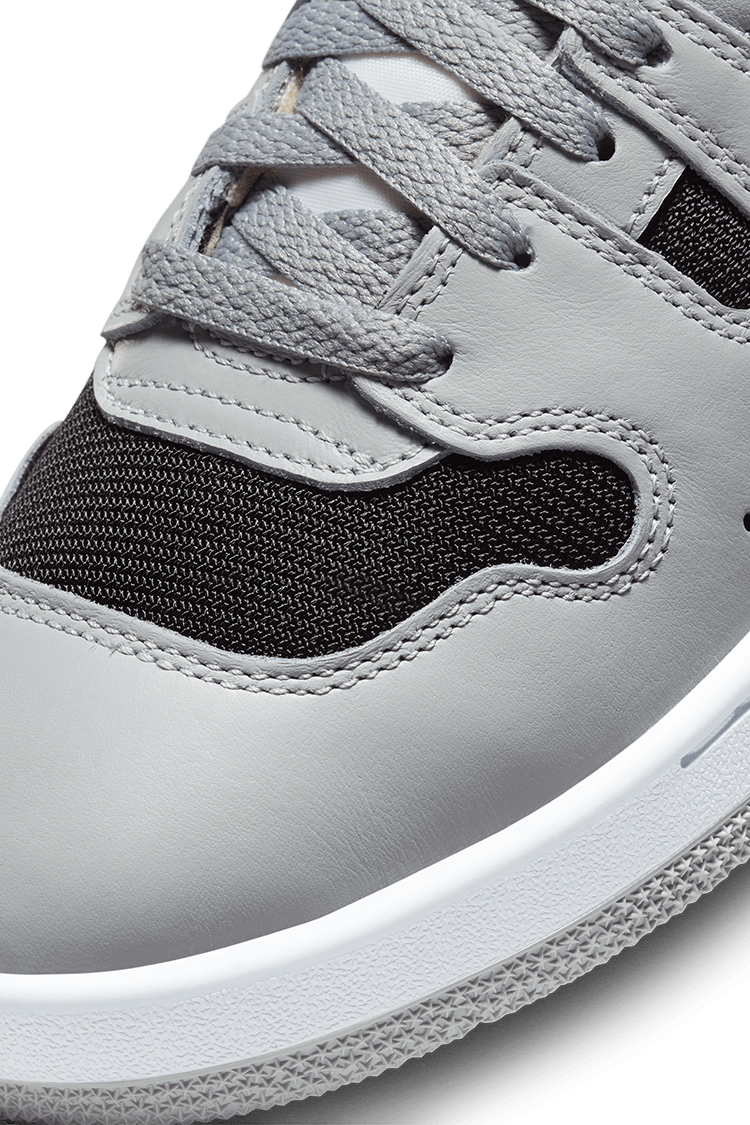 Attack OG 'Light Smoke Grey' (FB8938-001) release date. Nike SNKRS