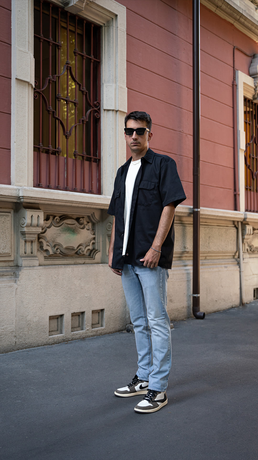 Street SNKRS: Milan (Version 2)
