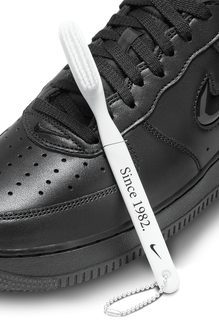 Fecha de lanzamiento del Air Force 1 Low "Color of the Month" (FN5924-001)