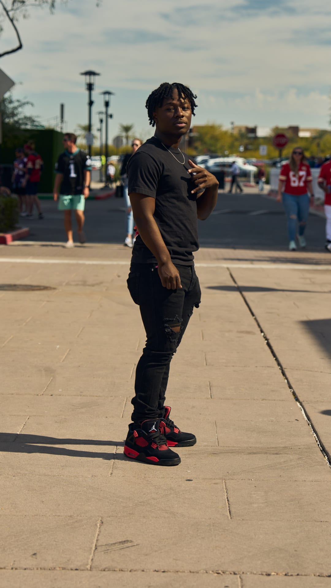 Street SNKRS: Super Bowl LVII