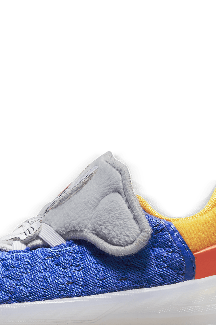 Toddler LeBron 18 SE x Space Jam: A New Legacy 'Hyper Royal' Release Date