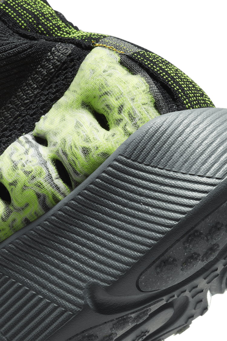 วันเปิดตัว Nike ISPA Sense Flyknit "Black and Smoke Grey" (CW3203-003)