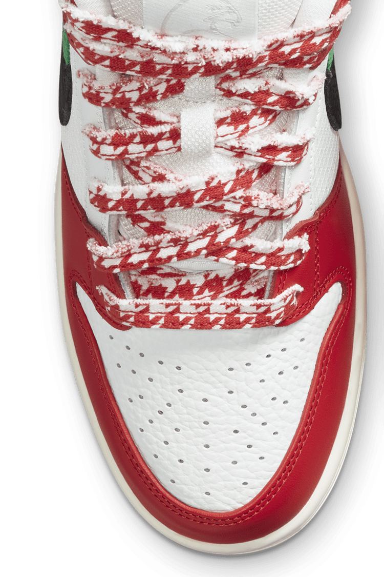 SB Dunk Low x FRAME Chile Red Erscheinungsdatum. Nike SNKRS