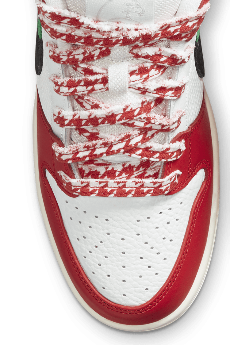 SB Dunk Low x FRAME 'Chile Red' — releasedatum