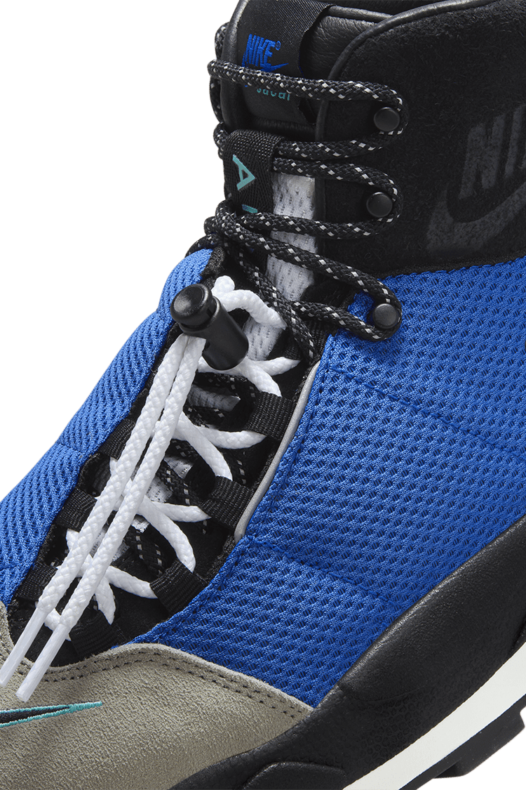 วันเปิดตัว Magmascape x sacai "Varsity Royal" (FN0563-400)