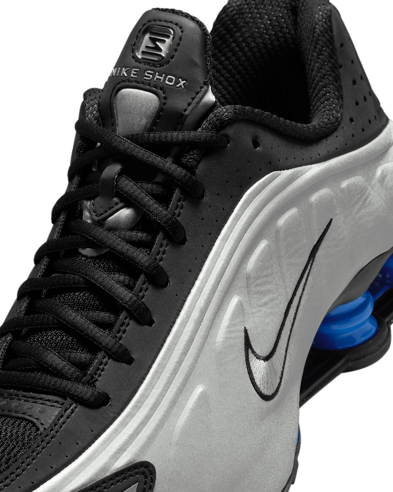 【NIKE公式】レディース ショックス R4 'Metallic Silver and Black' (AR3565-006 / W NIKE SHOX R4)