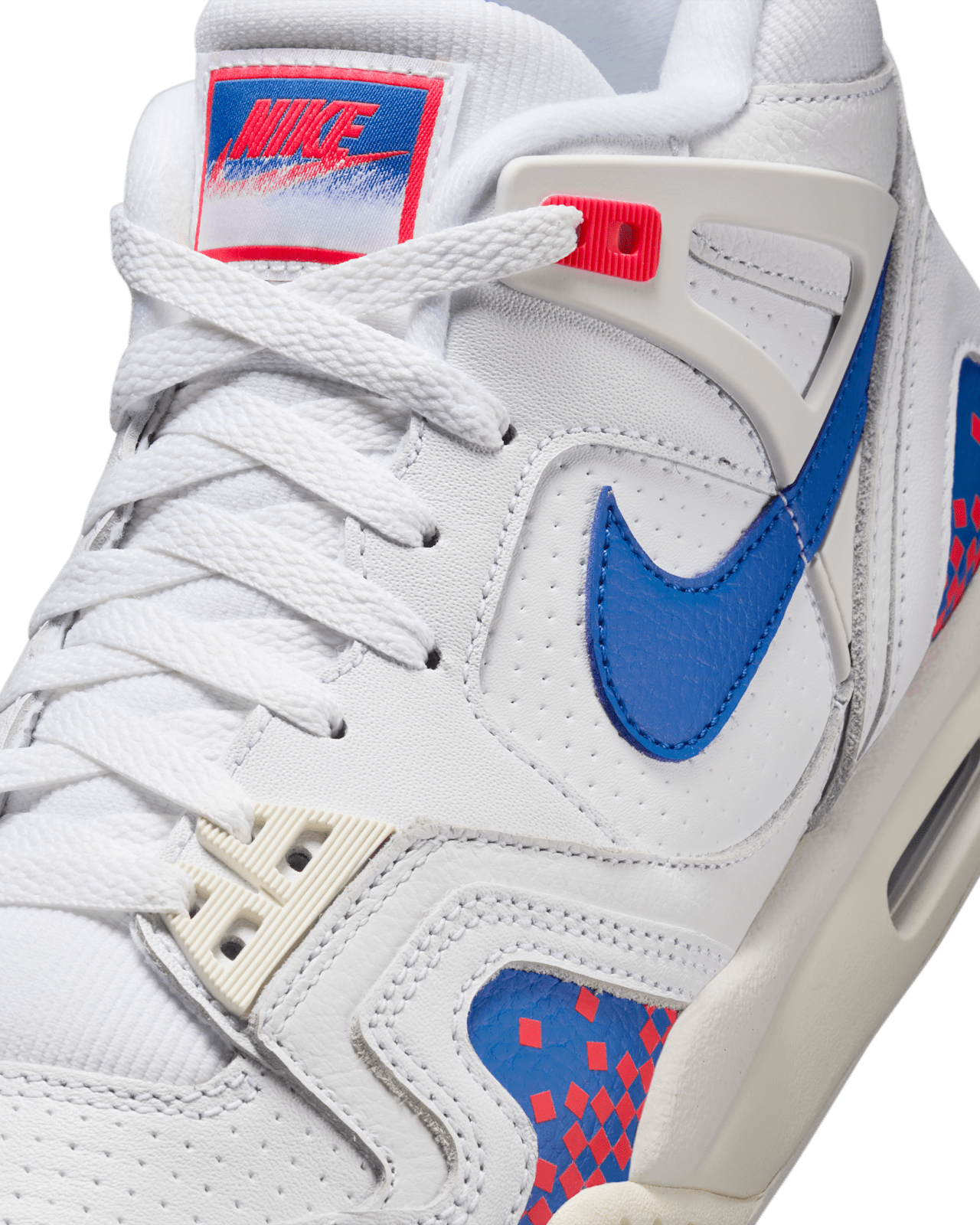 【NIKE公式】エア テック チャレンジ 2 'White and Laser Crimson' (FZ9033-102 / AIR TECH CHALLENGE II QS)