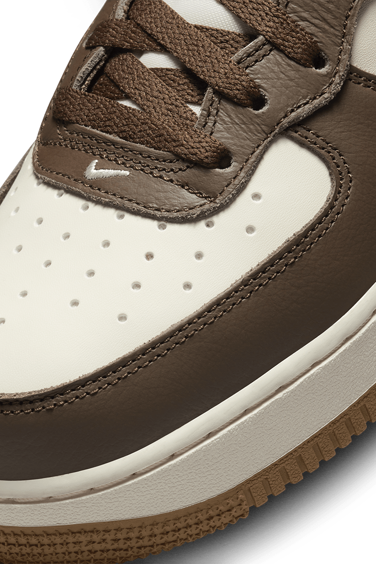 วันเปิดตัว Air Force 1 Mid '07 "Cacao Wow and Pale Ivory" (DV0792-100)