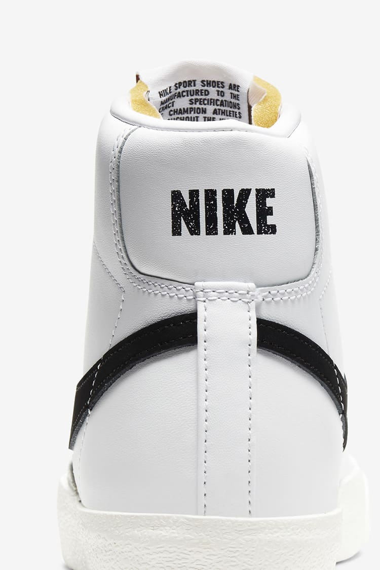 Women’s Blazer Mid ‘77 'White/Black' Release Date