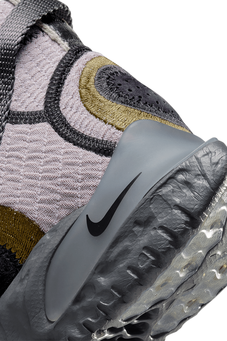 NIKE公式】ISPA フロー 2020 SE 'Smokey Mauve' (DH4026-200 / NIKE