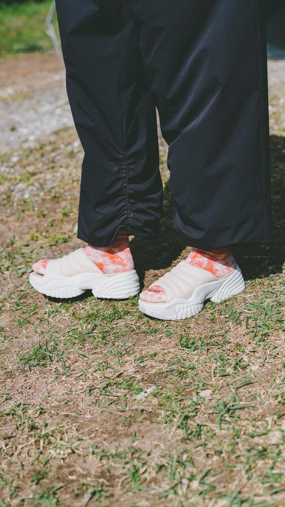 【NIKE公式】Adjust Force Sandal at Rainbow Disco Club 2023 Vol.2