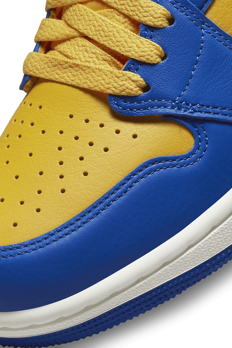 วันเปิดตัว Air Jordan 1 "Game Royal and Varsity Maize" ผู้หญิง (FD2596-700)