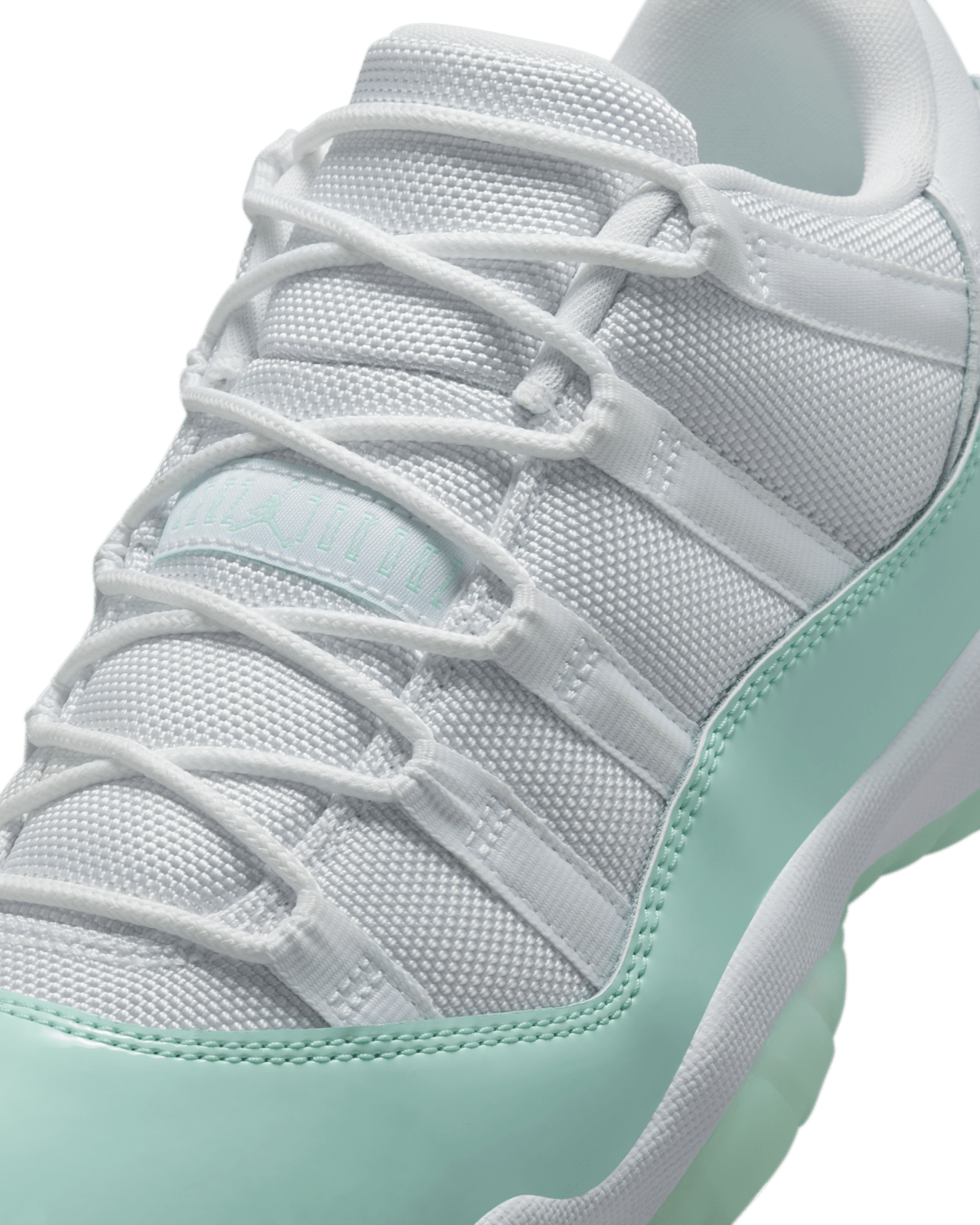 Women's Air Jordan 11 Retro Low 'Igloo' (AH7860-103) Release Date