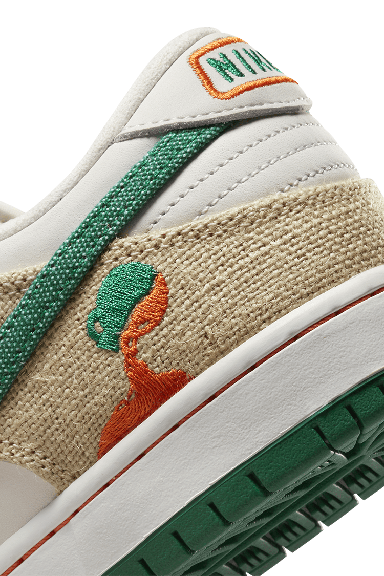 Fecha de lanzamiento del Nike SB Dunk Low x Jarritos® "Phantom and Malachite" (FD0860-001) 