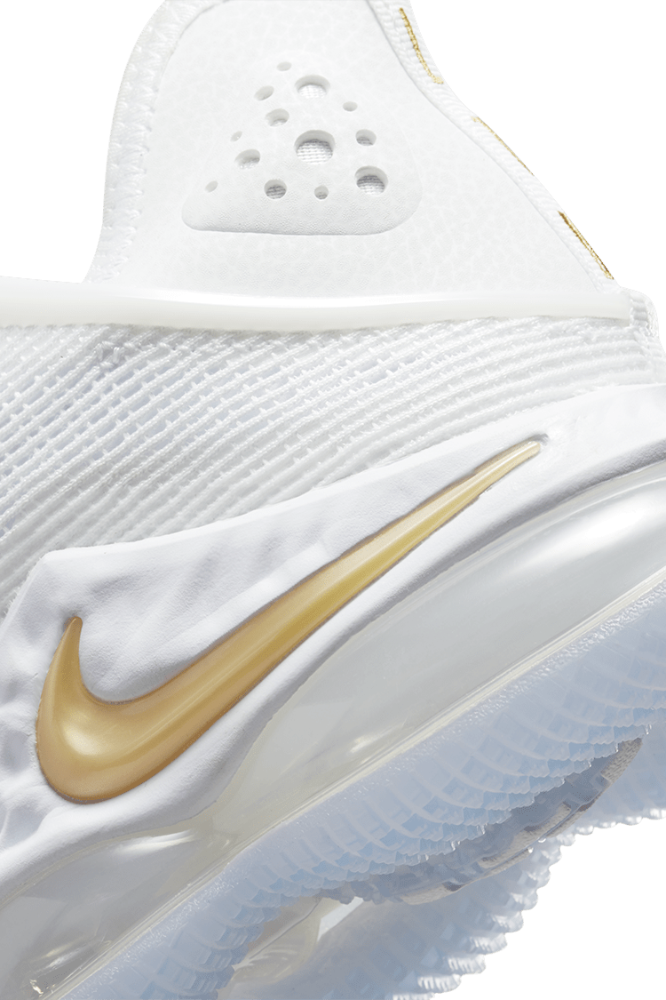 LeBron 19 低筒鞋 x TITAN 'Beyond the Seas' (DV3334-100) 發售日期