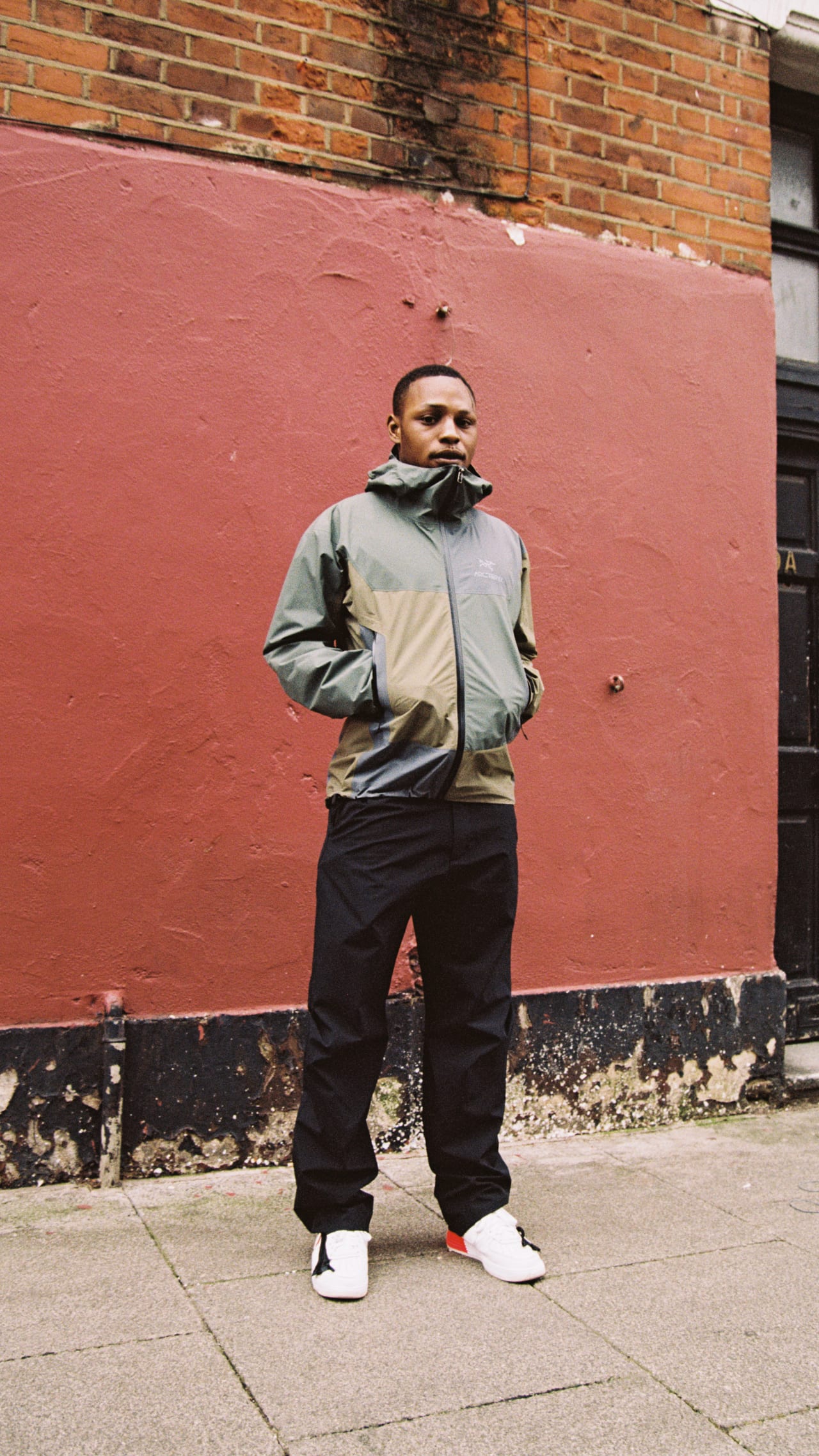 Street SNKRS: Brent