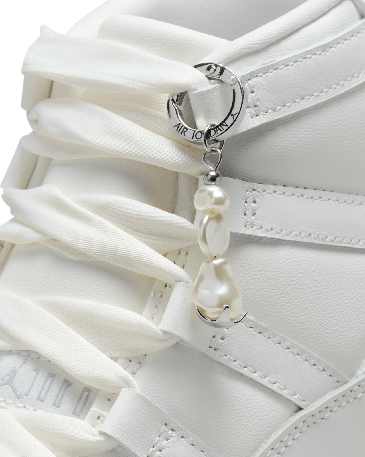 Women's Air Jordan 11 'Pearl' (AR0715-110) release date