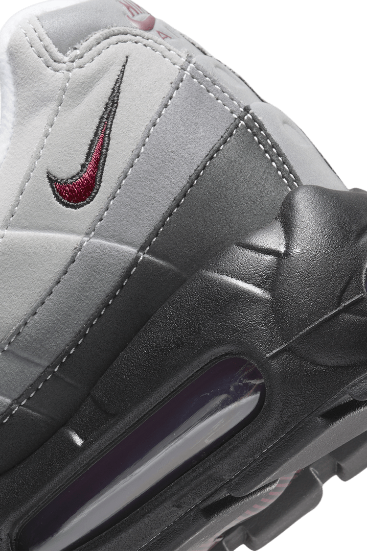 【NIKE公式】エア マックス 95 'Pearl Grey and Dark Beetroot' (DQ9001-001 / AM 95)