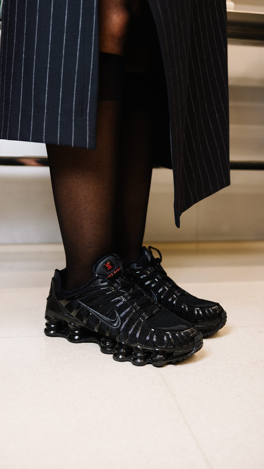 Street SNKRS – NAKED Copenhagen HOUSE PARTY Parigi 