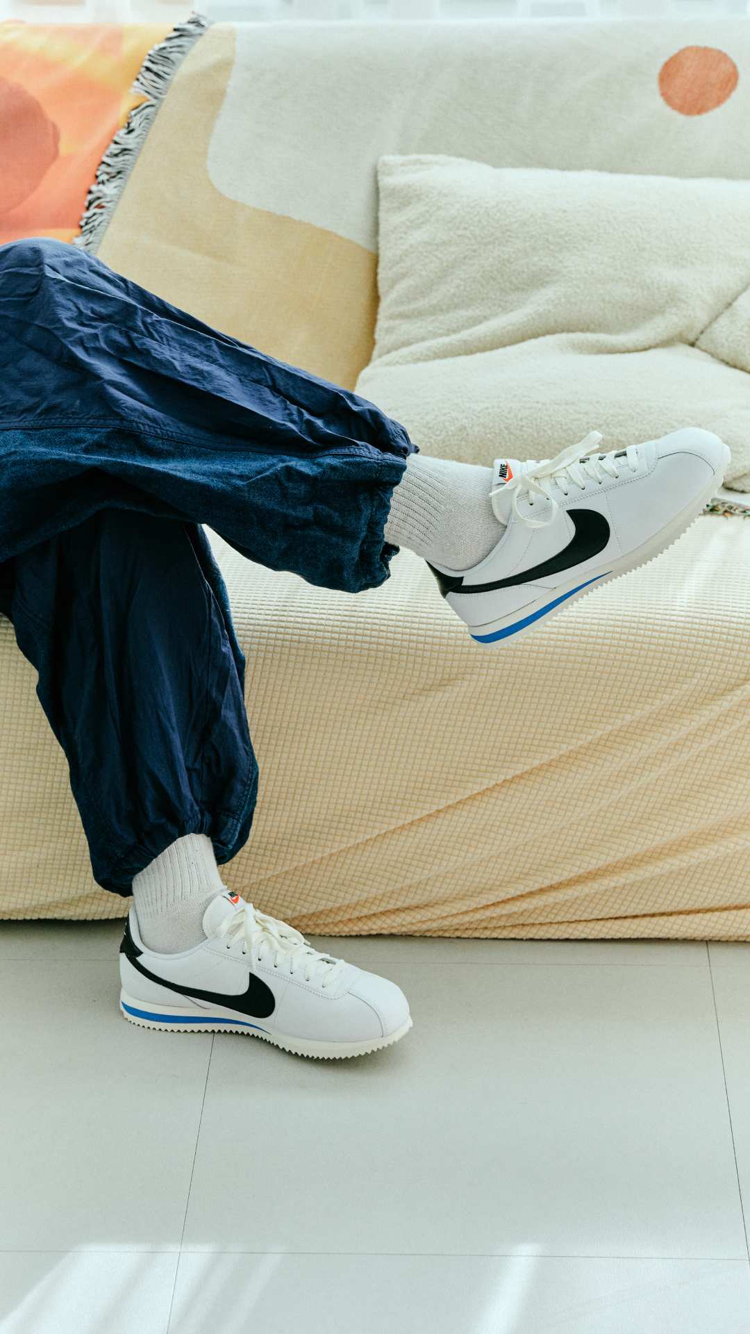 SNKRS Style: Cortez