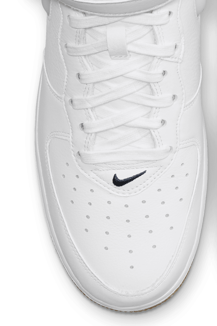Fecha de lanzamiento de las Air Force 1 Mid Jewel "NYC Midnight Navy"